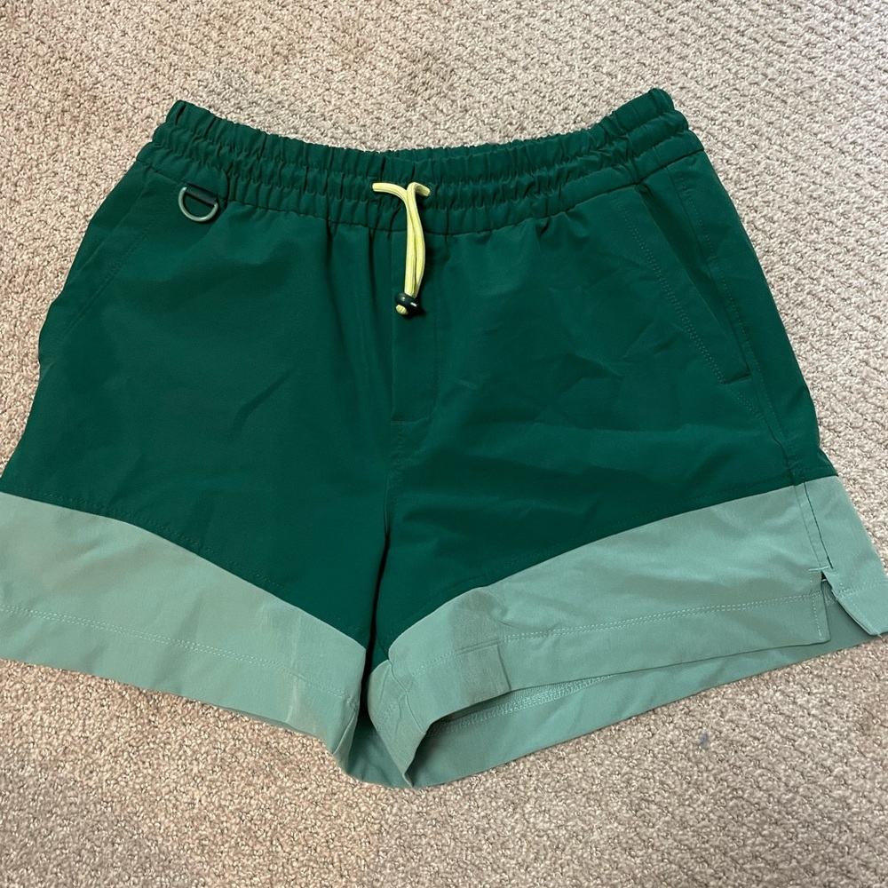 Old Navy High-Waisted Shorts - 4.5” inseam
